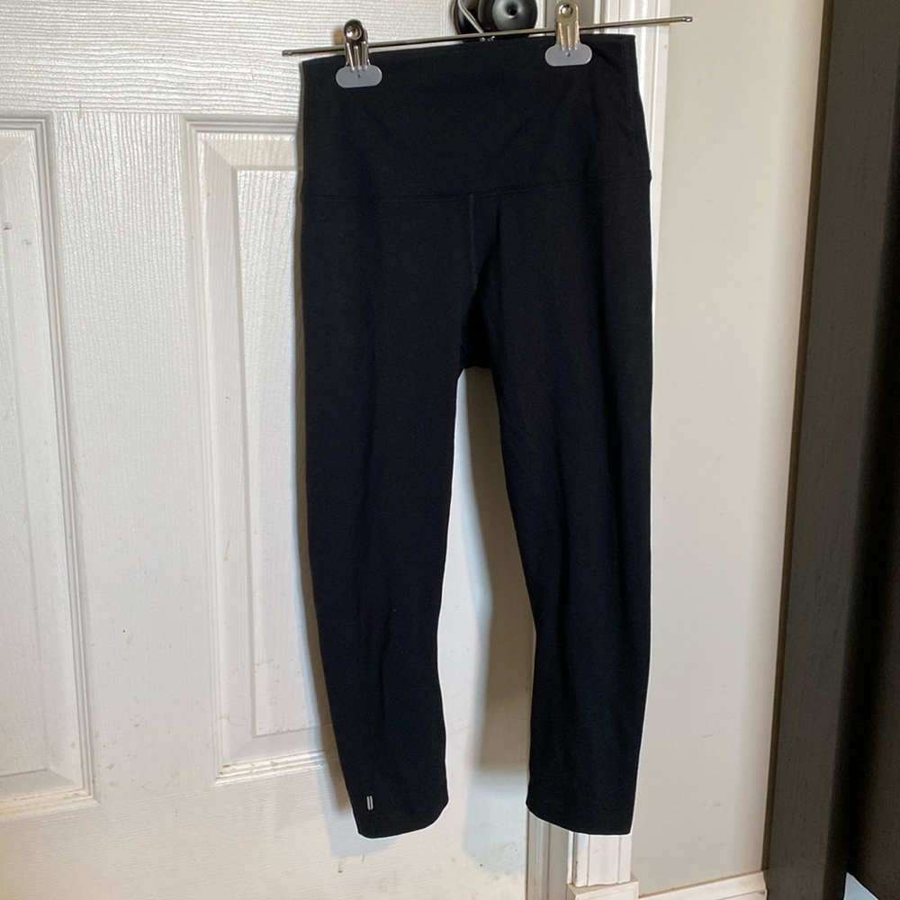 NOBULL cropped leggings